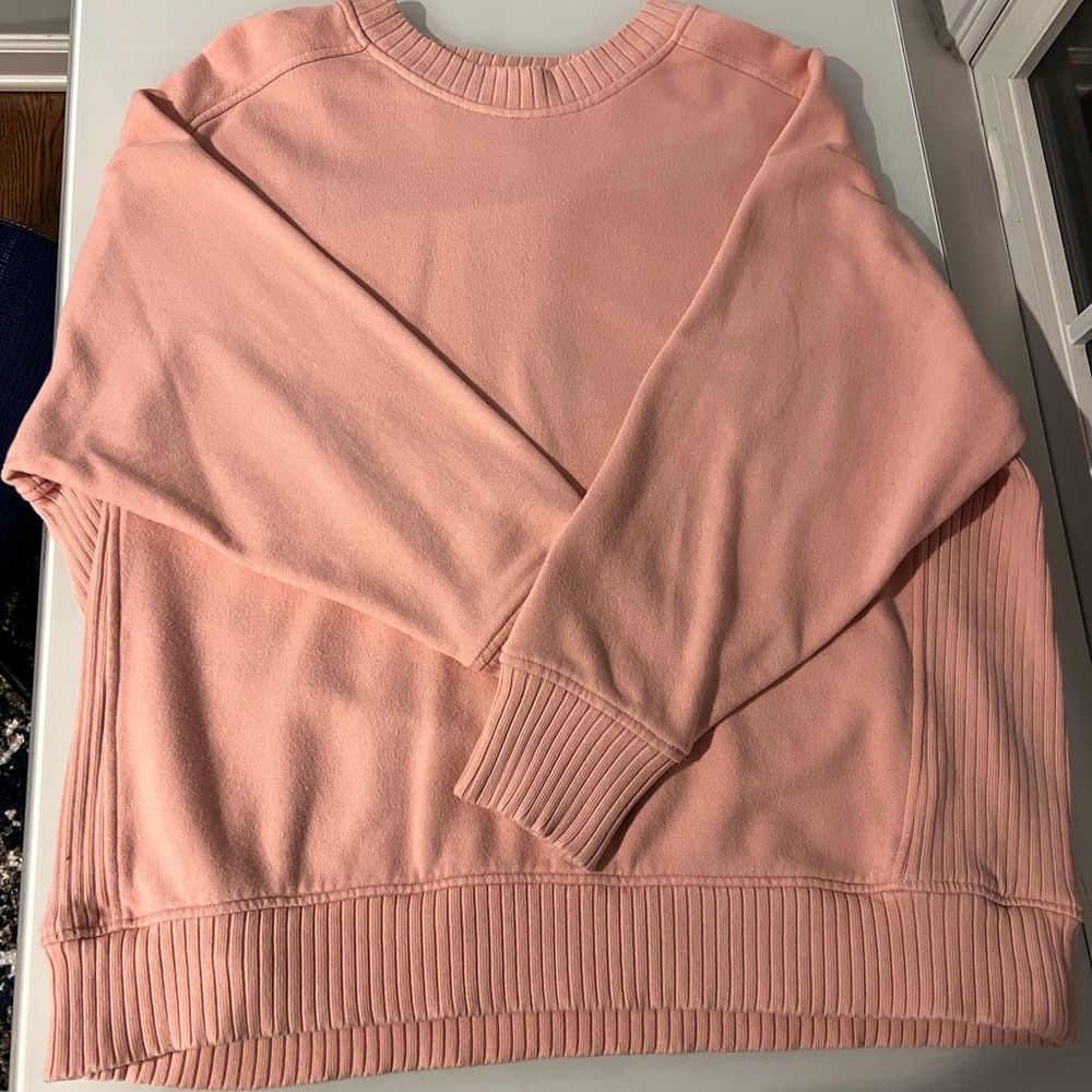 Light pink aerie sweatshirt (size L)